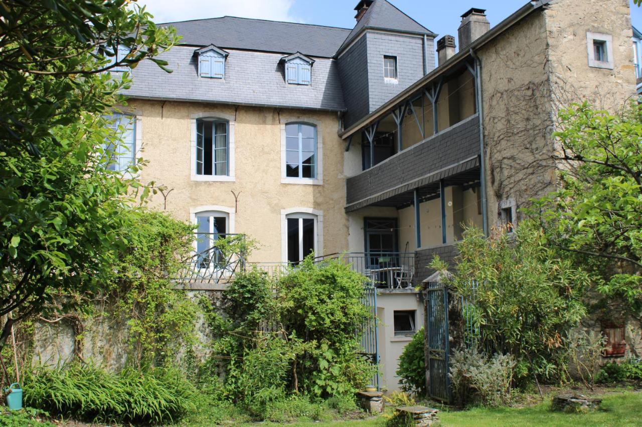 La Suite Du Peintre Oloron-Sainte-Marie Esterno foto
