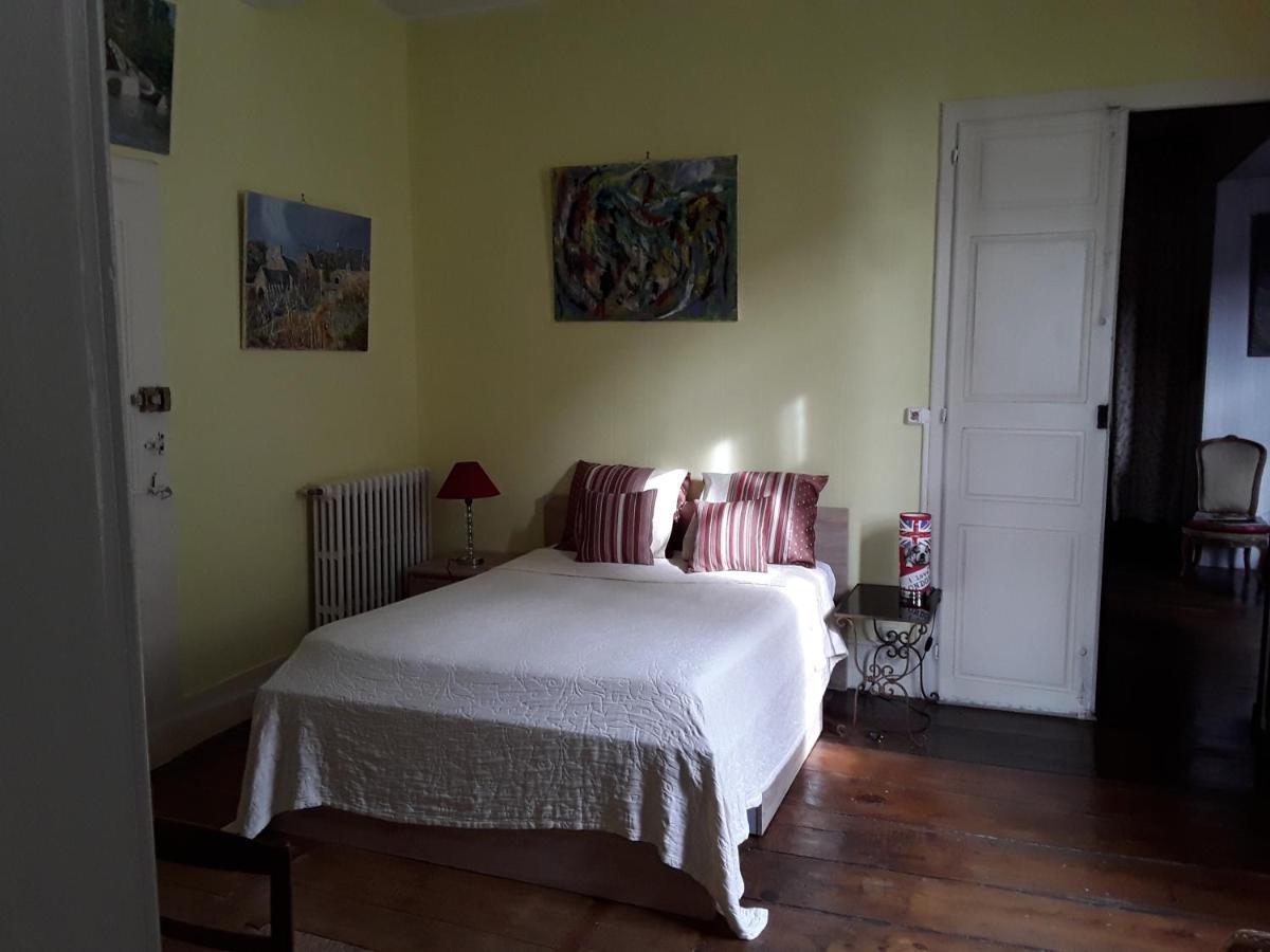 La Suite Du Peintre Oloron-Sainte-Marie Esterno foto