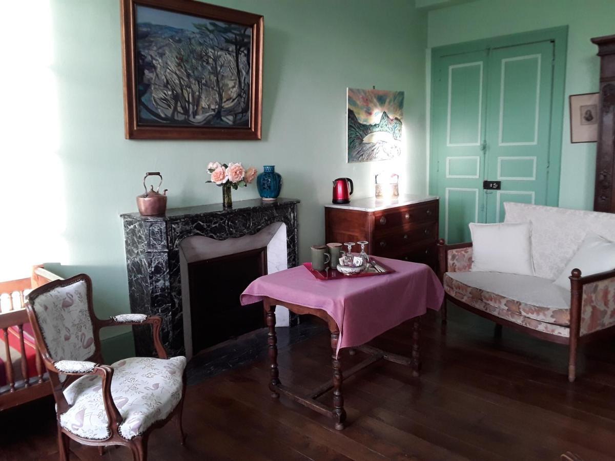 La Suite Du Peintre Oloron-Sainte-Marie Esterno foto